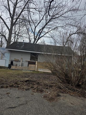 641 Dunleavy Drive, Highland, MI 48356