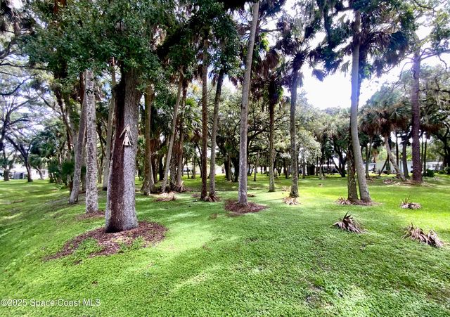 379 Holiday Park Boulevard NE, Palm Bay, FL 32907