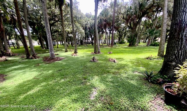 379 Holiday Park Boulevard NE, Palm Bay, FL 32907