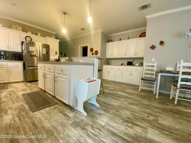 379 Holiday Park Boulevard NE, Palm Bay, FL 32907