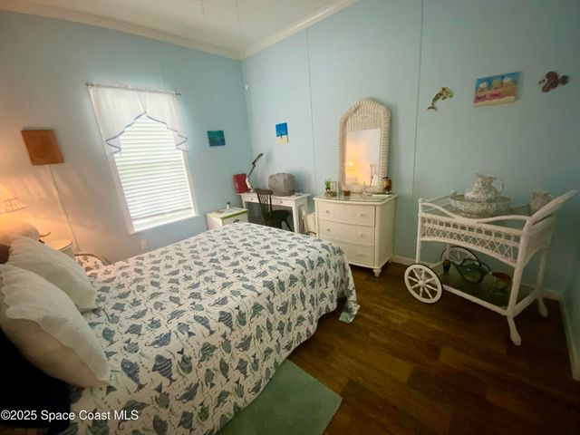 379 Holiday Park Boulevard NE, Palm Bay, FL 32907