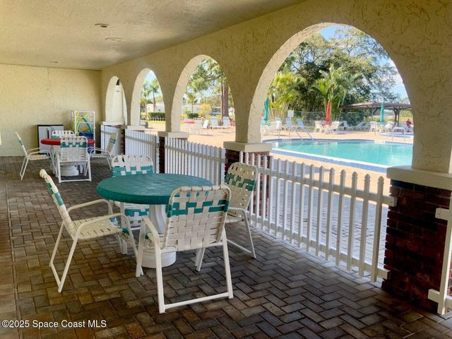 379 Holiday Park Boulevard NE, Palm Bay, FL 32907