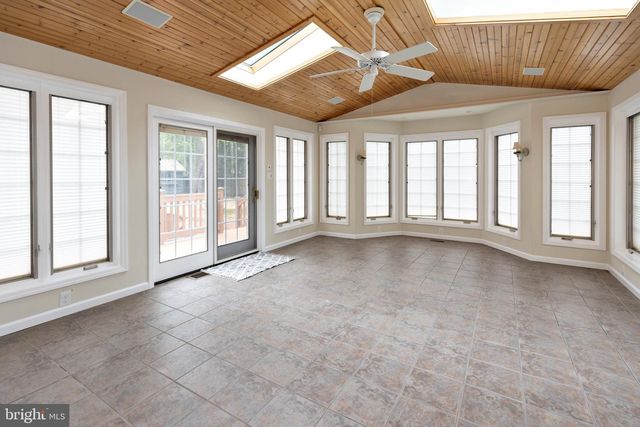 17 BLATHERWICK DR, Berlin, NJ 08009