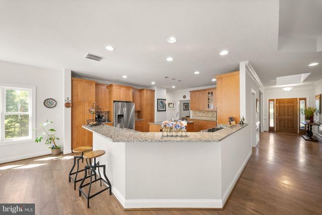 11677 KAHNS RD, Manassas, VA 20112