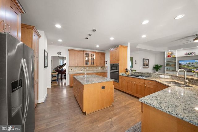 11677 KAHNS RD, Manassas, VA 20112