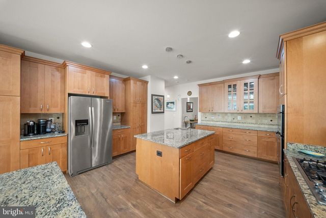 11677 KAHNS RD, Manassas, VA 20112