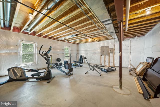 11677 KAHNS RD, Manassas, VA 20112