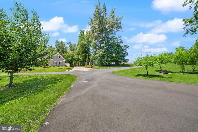 11677 KAHNS RD, Manassas, VA 20112