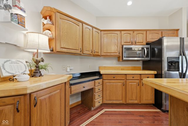 2496 Turf Way, Shelbyville, IN 46176