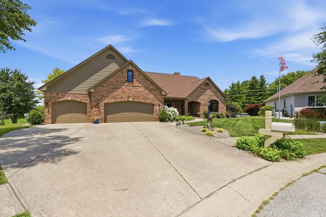 2496 Turf Way, Shelbyville, IN 46176