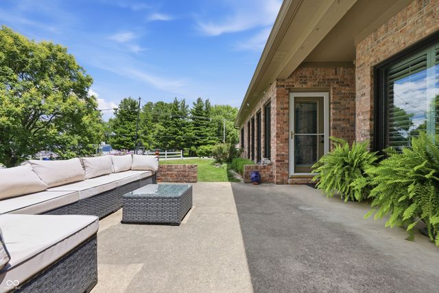 2496 Turf Way, Shelbyville, IN 46176