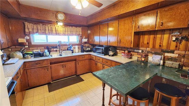 3348 E Main St, Mahoning Twp, PA 16132