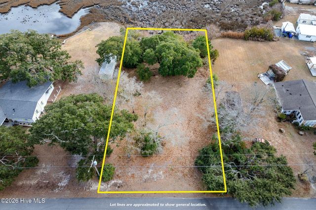 144 Atkinson Point Road, Holly Ridge, NC 28445