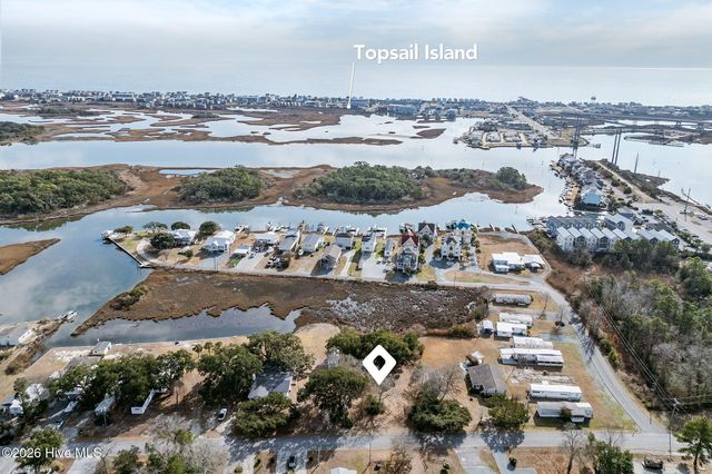 144 Atkinson Point Road, Holly Ridge, NC 28445