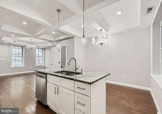 905 E PATAPSCO AVE, Baltimore, MD 21225