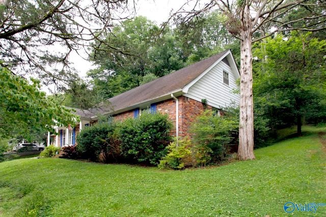 518 Cleermont Drive, Huntsville, AL 35801