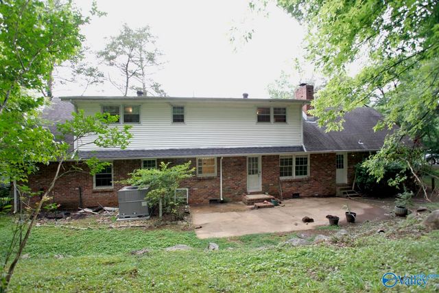 518 Cleermont Drive, Huntsville, AL 35801