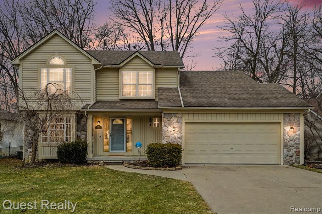 491 River Ridge Drive, Waterford, MI 48327