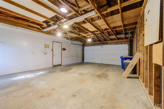 11880 Archerton Drive, Bridgeton, MO 63044