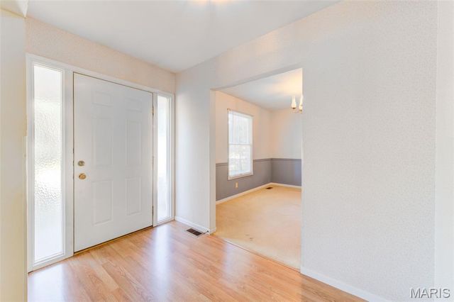 11880 Archerton Drive, Bridgeton, MO 63044
