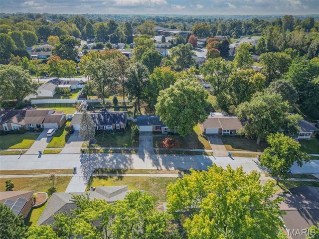 11880 Archerton Drive, Bridgeton, MO 63044