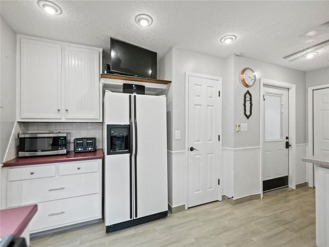 2956 Springlake Drive, Buford, GA 30519