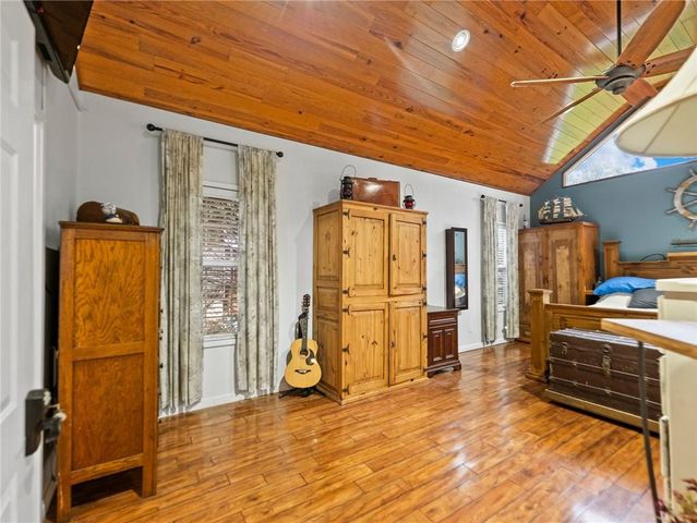 2956 Springlake Drive, Buford, GA 30519