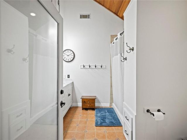 2956 Springlake Drive, Buford, GA 30519