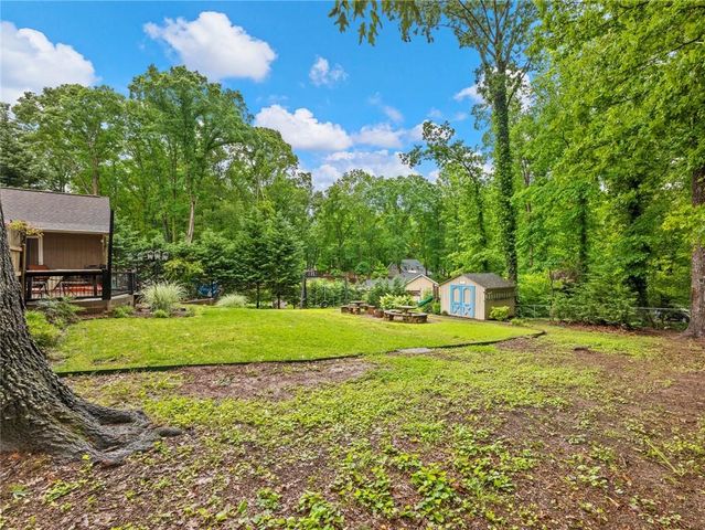 2956 Springlake Drive, Buford, GA 30519