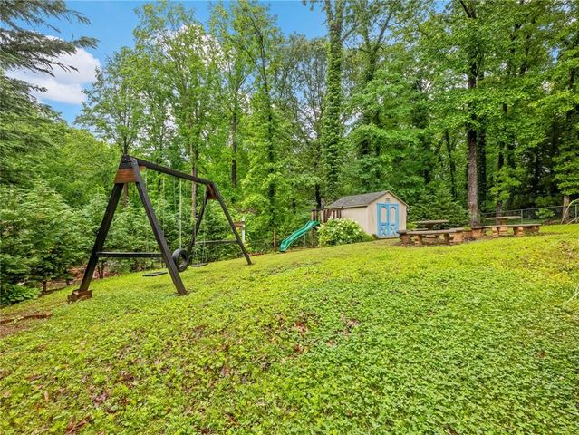 2956 Springlake Drive, Buford, GA 30519