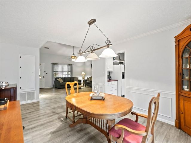 2956 Springlake Drive, Buford, GA 30519