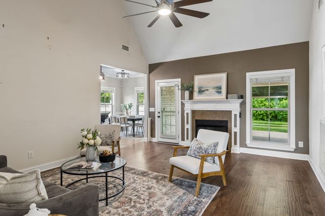 2322 Tortuga Ct, Murfreesboro, TN 37127