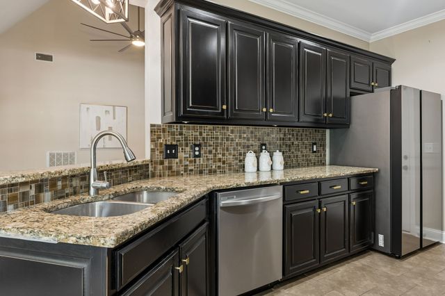 2322 Tortuga Ct, Murfreesboro, TN 37127