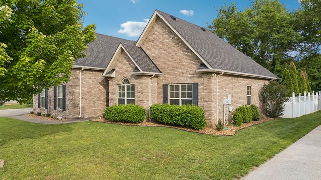 2322 Tortuga Ct, Murfreesboro, TN 37127