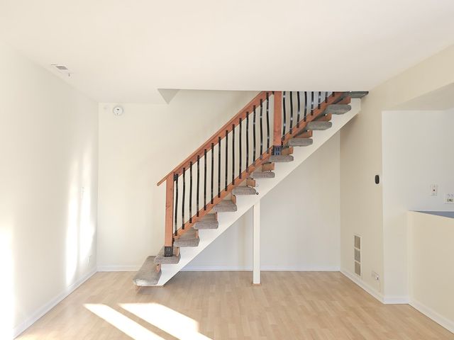 726 E Old Willow Road 104C, Prospect Heights, IL 60070