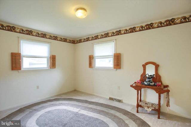 117 PEARL DRIVE, Carlisle, PA 17013