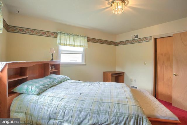 117 PEARL DRIVE, Carlisle, PA 17013