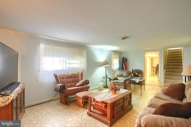 117 PEARL DRIVE, Carlisle, PA 17013