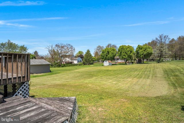 117 PEARL DRIVE, Carlisle, PA 17013