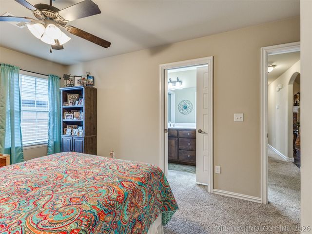 13500 S Poplar Street, Glenpool, OK 74033