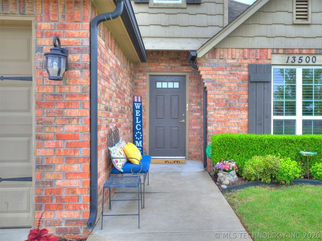 13500 S Poplar Street, Glenpool, OK 74033