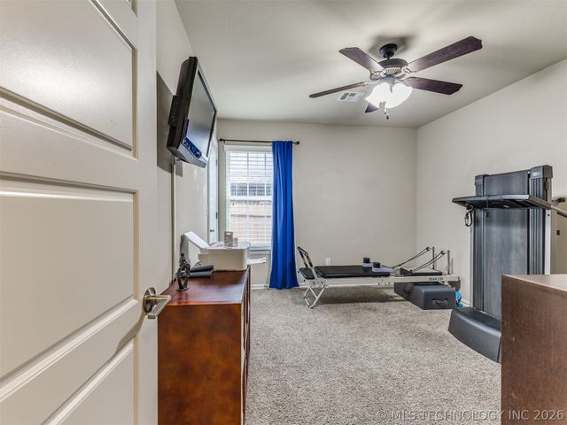 13500 S Poplar Street, Glenpool, OK 74033