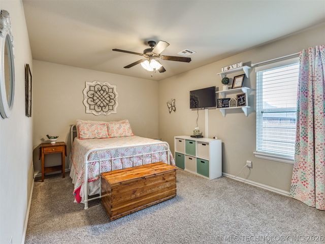 13500 S Poplar Street, Glenpool, OK 74033