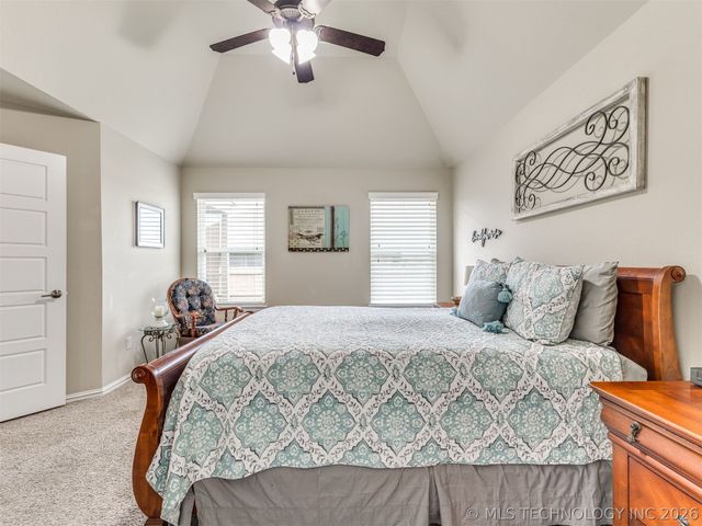 13500 S Poplar Street, Glenpool, OK 74033