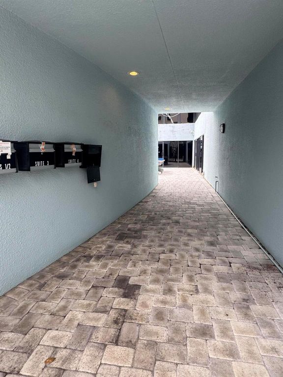Image 2 of property listing at 74 NE 4th Avenue, Delray Beach, FL 33483