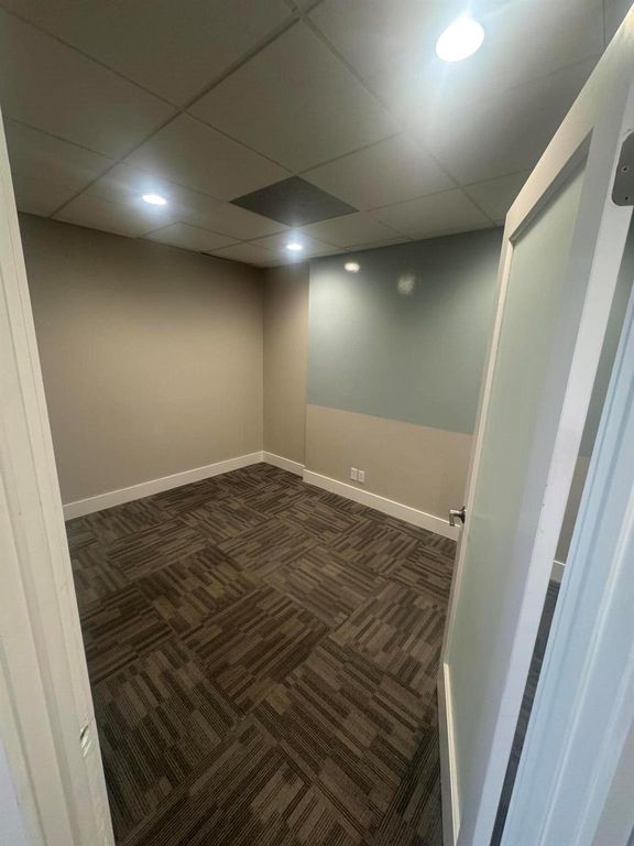 Image 5 of property listing at 74 NE 4th Avenue, Delray Beach, FL 33483