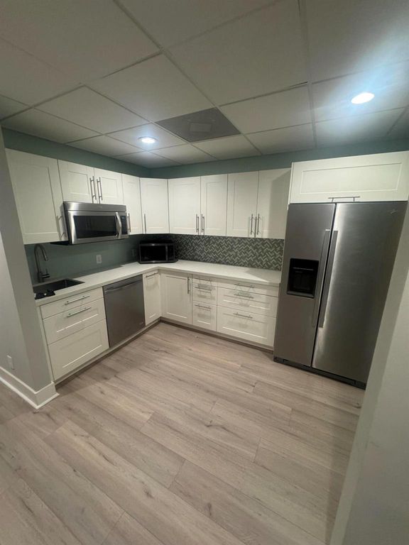 Image 9 of property listing at 74 NE 4th Avenue, Delray Beach, FL 33483