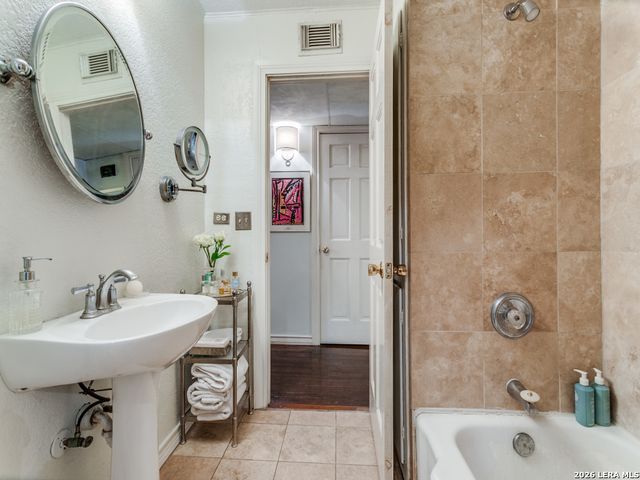 311 Brees, San Antonio, TX 78209