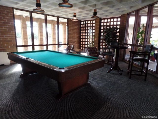 2880 S Locust St 303S, Denver, CO 80222