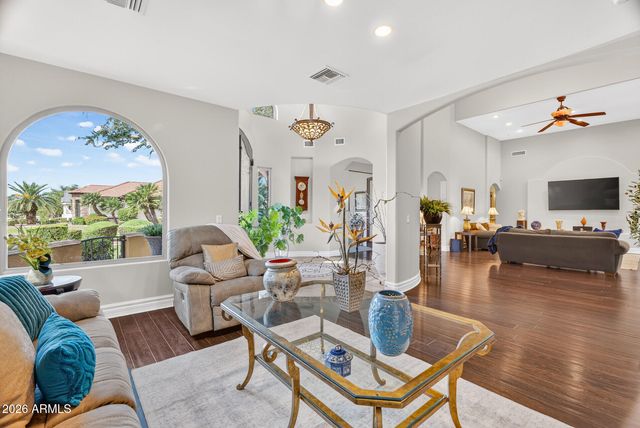 2900 E JADE Place, Chandler, AZ 85286